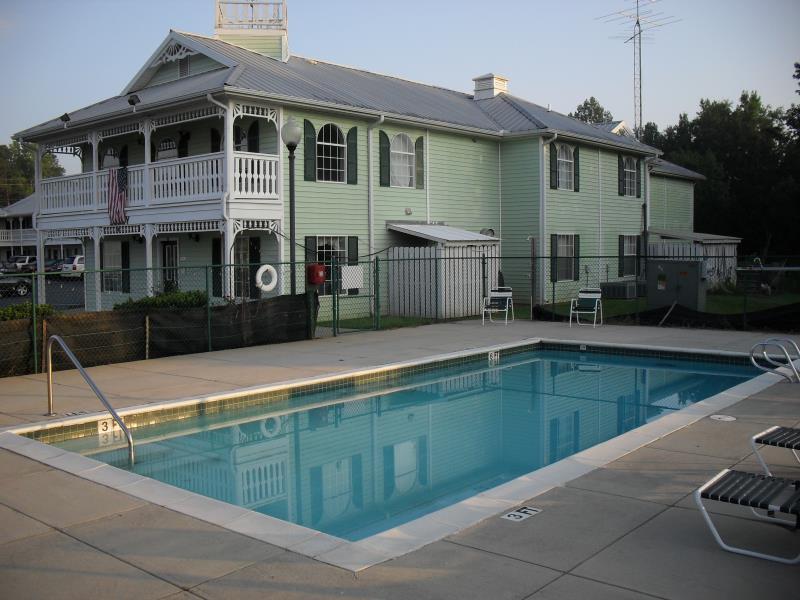 Woodstream Inn Hogansville Exterior photo