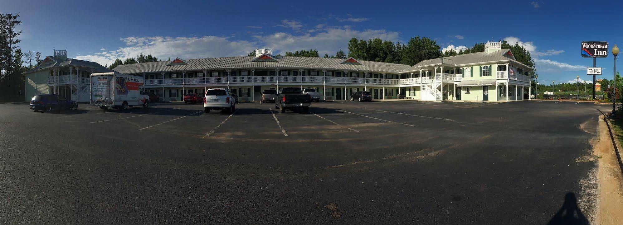 Woodstream Inn Hogansville Exterior photo